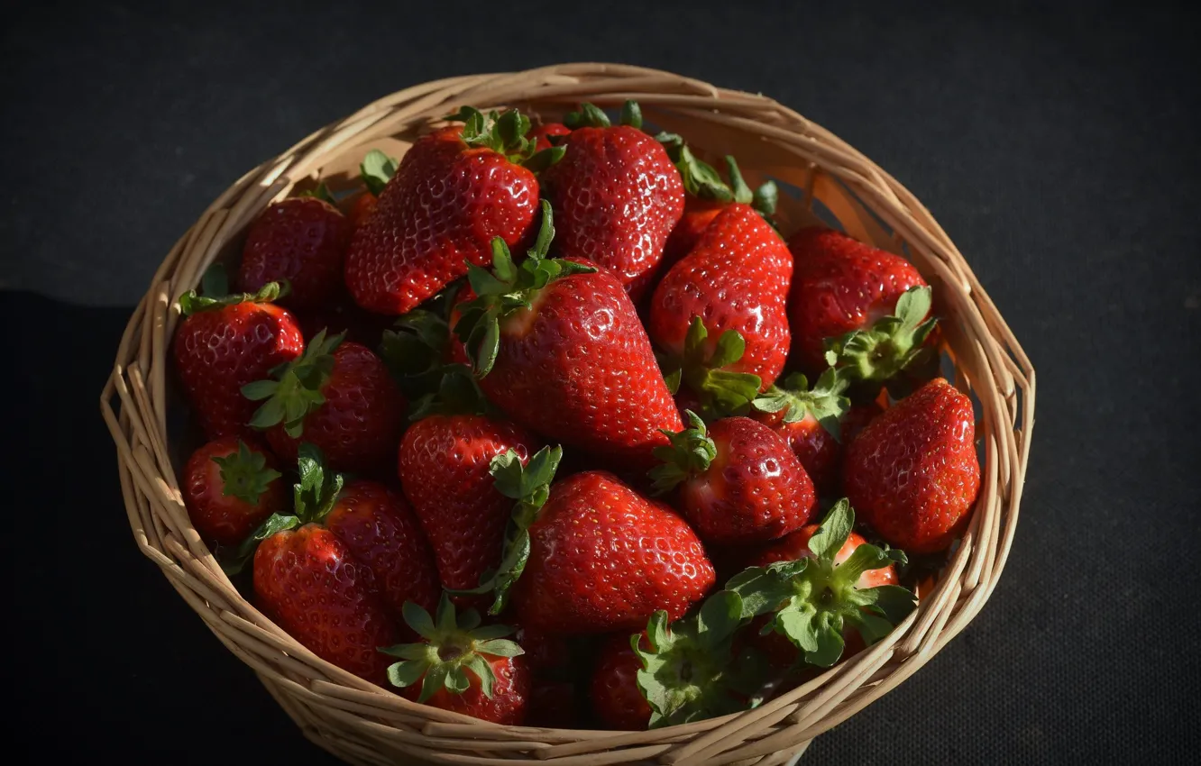 Photo wallpaper background, strawberry, basket
