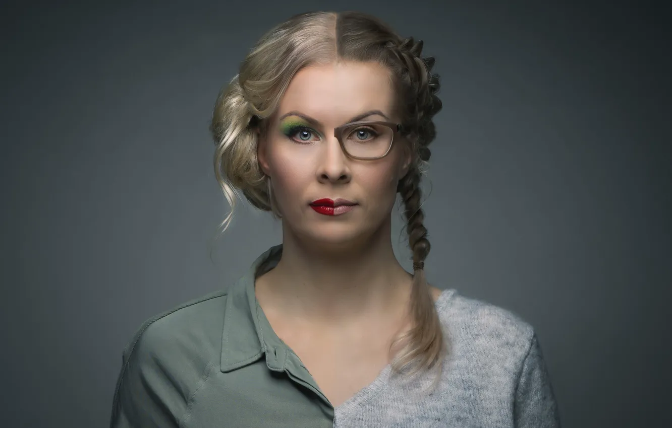 Photo wallpaper girl, makeup, glasses
