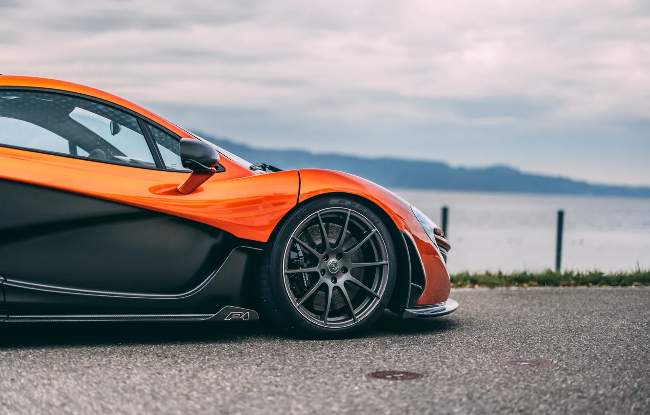 MCLAREN p1 розовый