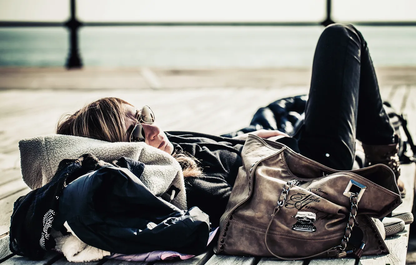 Photo wallpaper girl, stay, bag