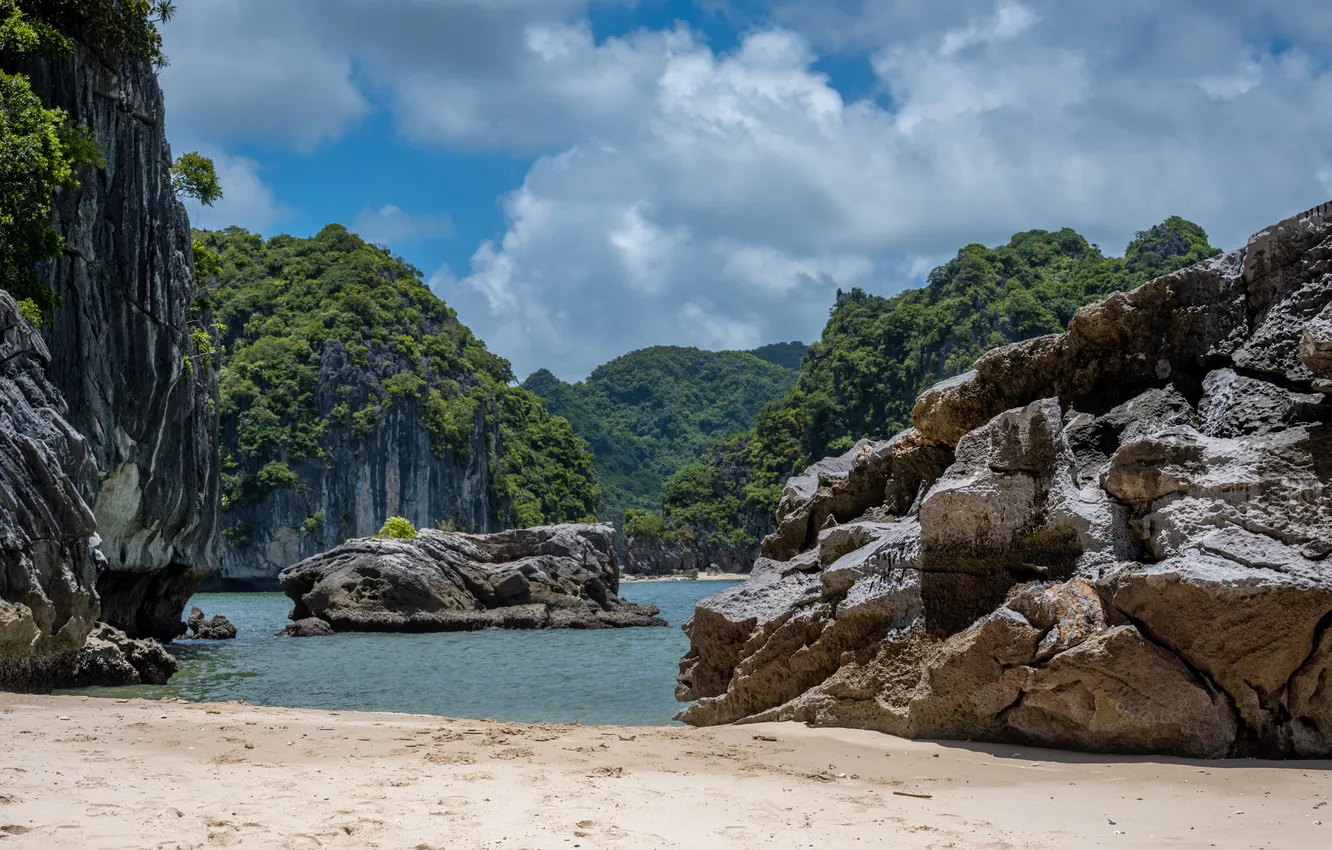 Photo wallpaper sea, clouds, rocks, Vietnam