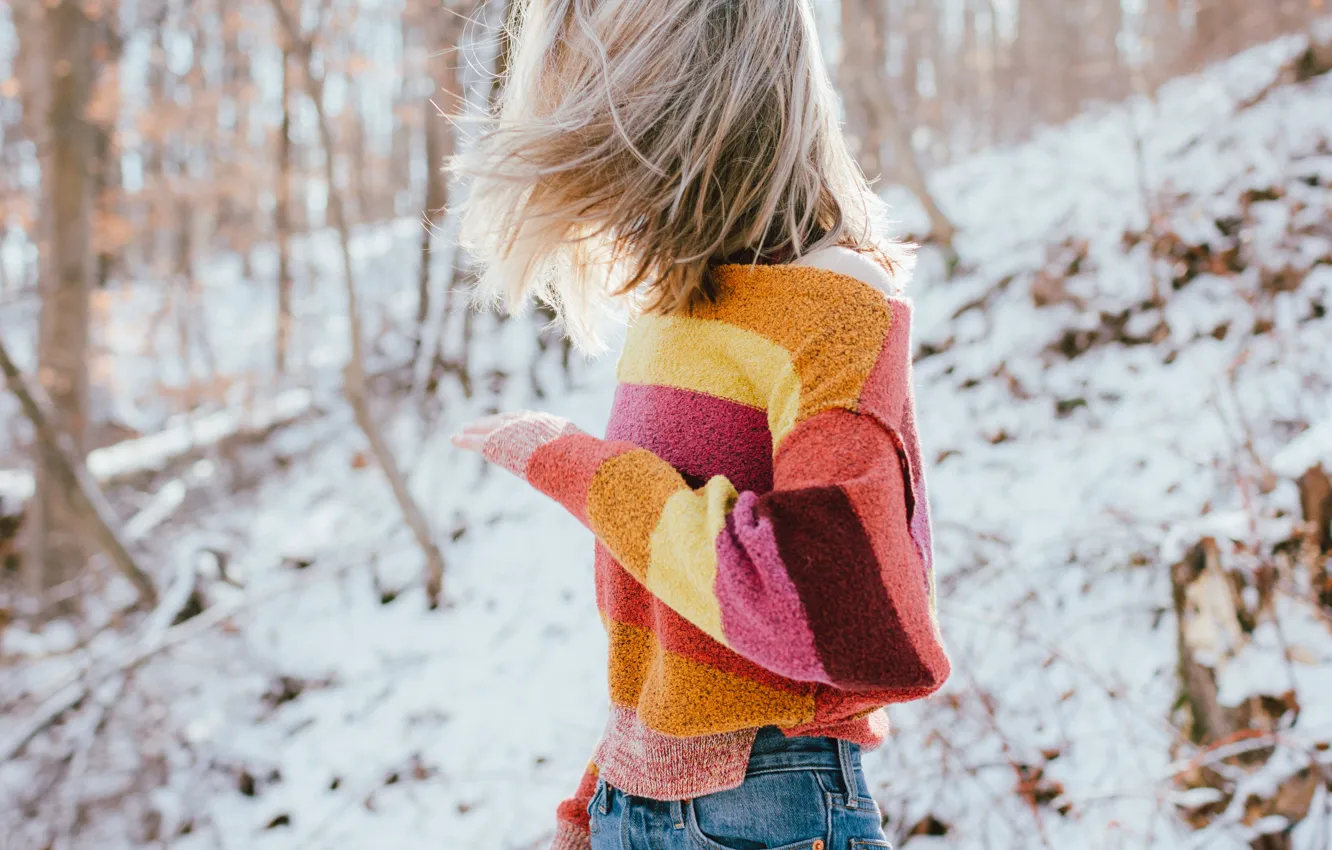 Photo wallpaper girl, blonde, sweater