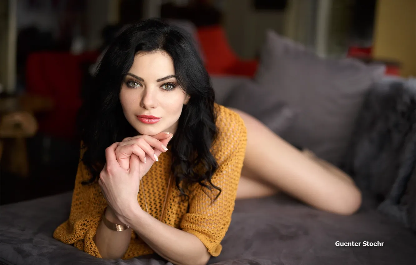 Photo wallpaper look, yellow, pose, pillow, makeup, brunette, hairstyle, lies