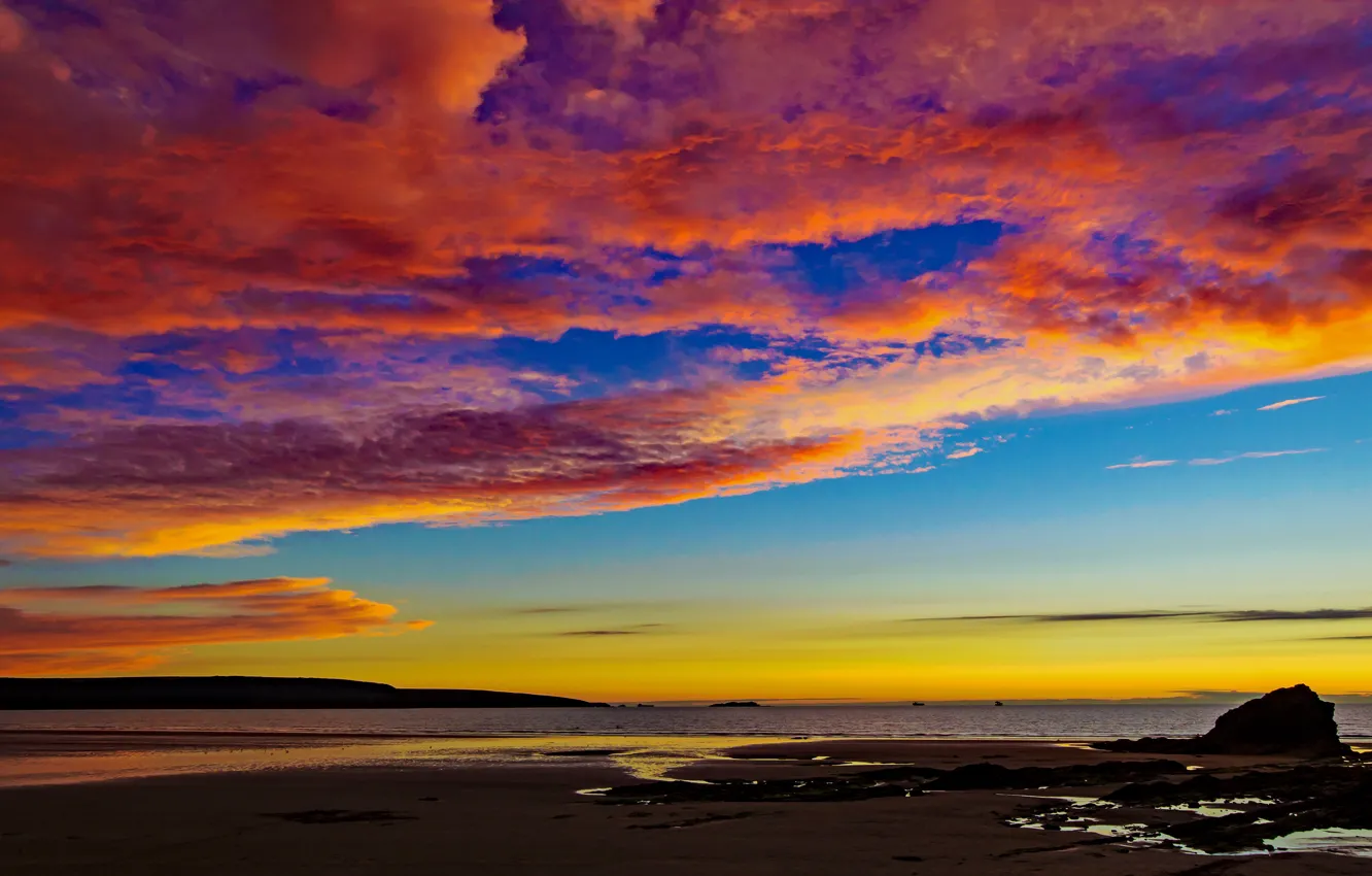 Photo wallpaper sea, clouds, stones, paint, shore, tide, glow