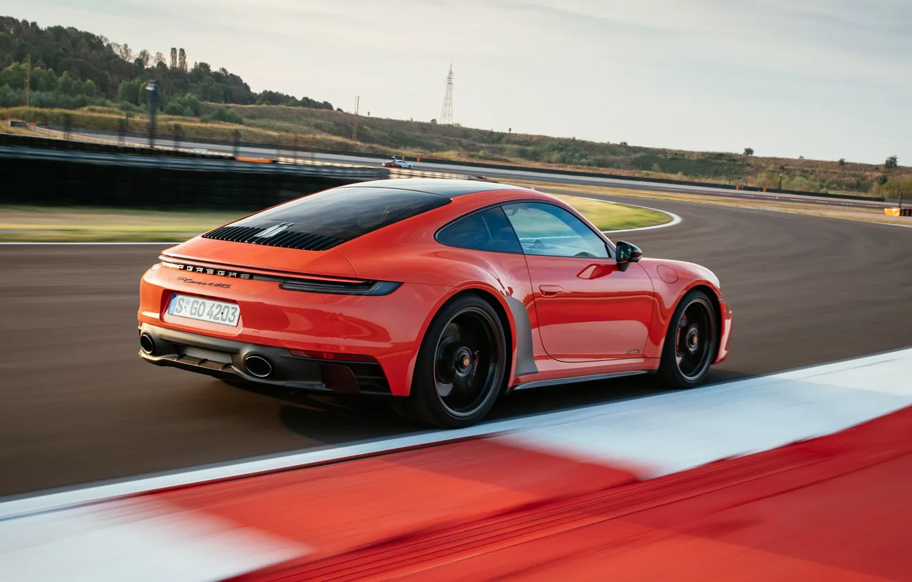 Photo wallpaper speed, 911, Porsche, Carrera 4, racing track, GTS, 2022, Porsche 911 Carrera 4 GTS