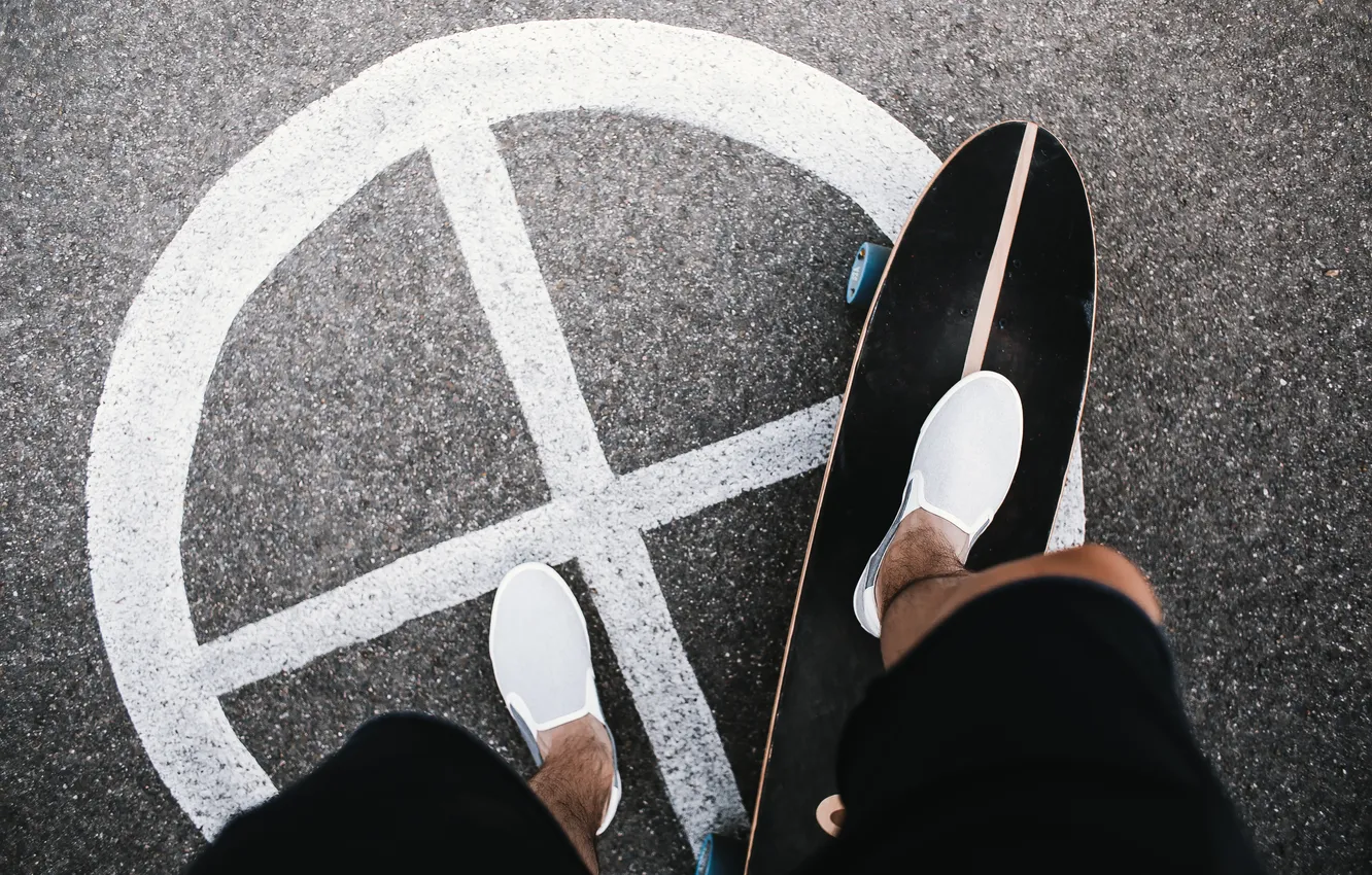 Photo wallpaper men, sneakers, Longboard