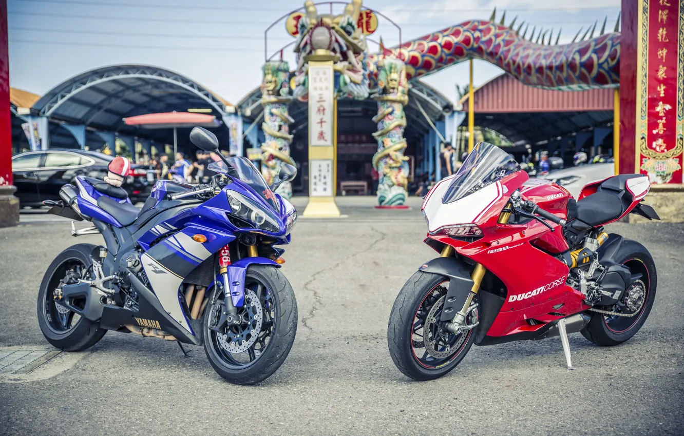 Photo wallpaper yamaha, ducati, yzf-r1, 1299 panigale r