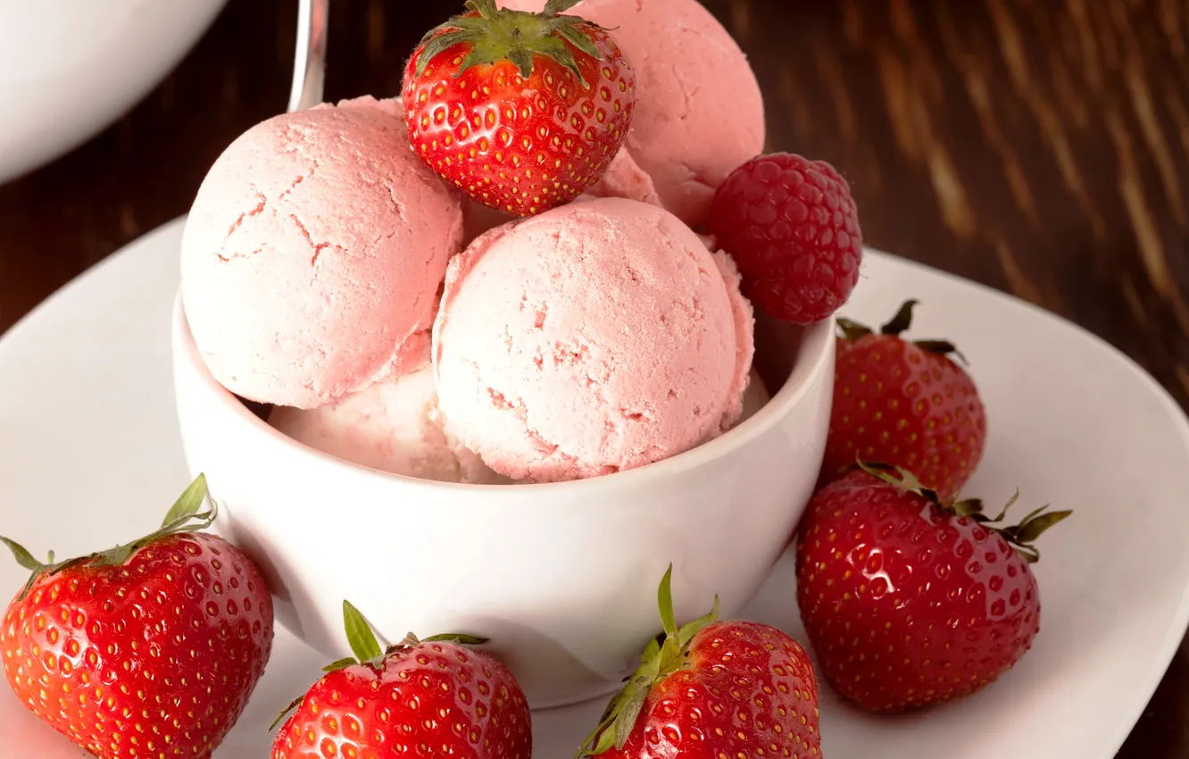 Photo wallpaper balls, berries, raspberry, strawberry, ice cream, dessert, strawberry, ramekin