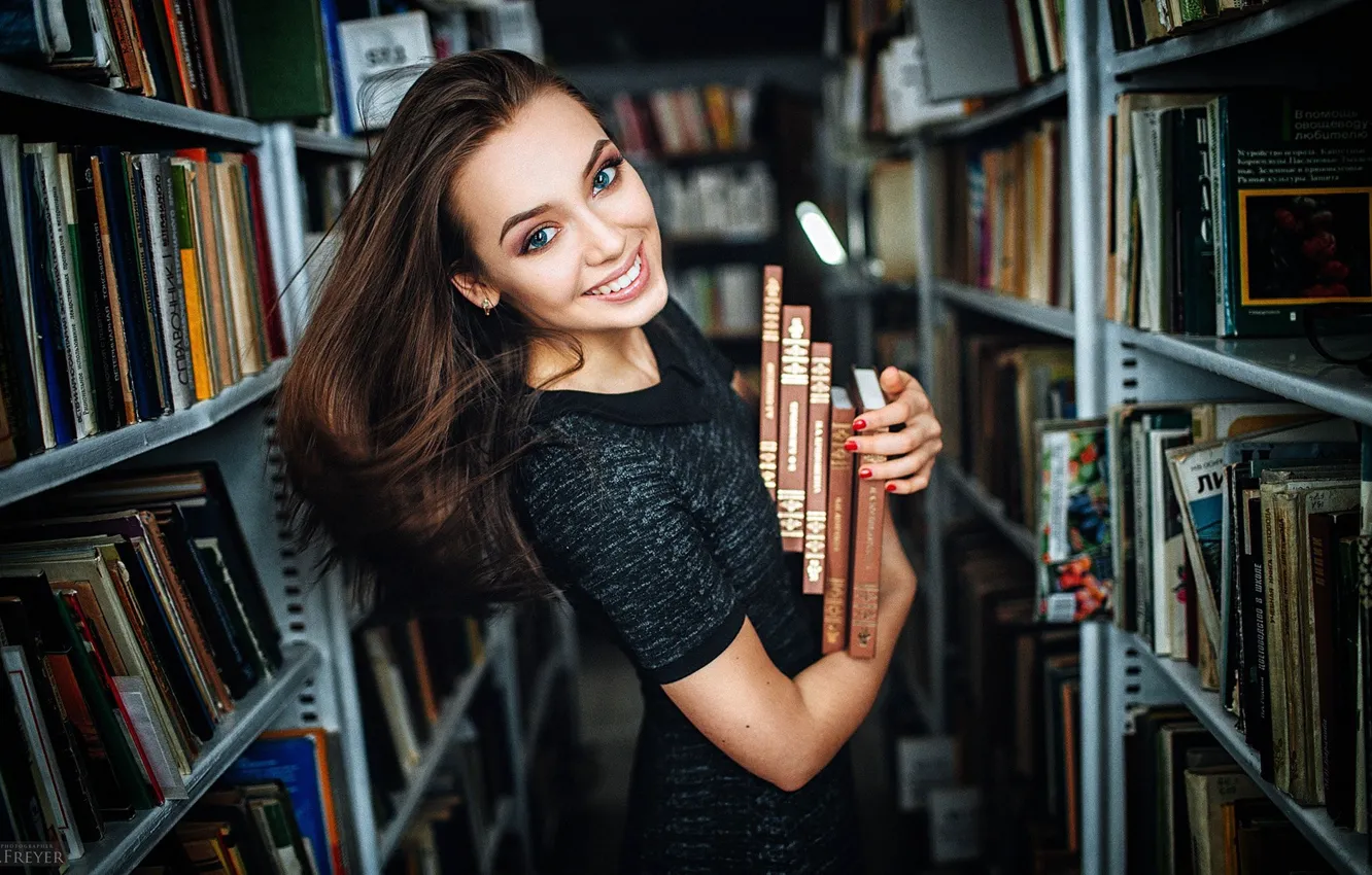 Photo wallpaper look, pose, smile, model, books, makeup, dress, hairstyle