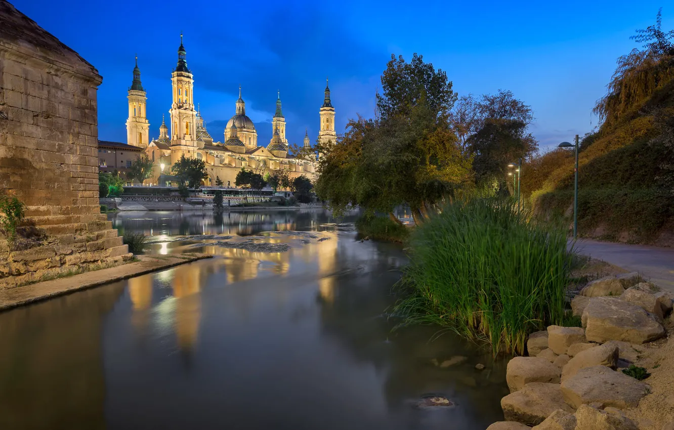 Photo wallpaper the city, river, stones, the evening, lighting, lights, track, Cathedral