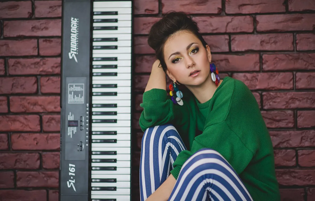 Photo wallpaper look, girl, wall, earrings, brunette, piano, green sweater, RockDiva