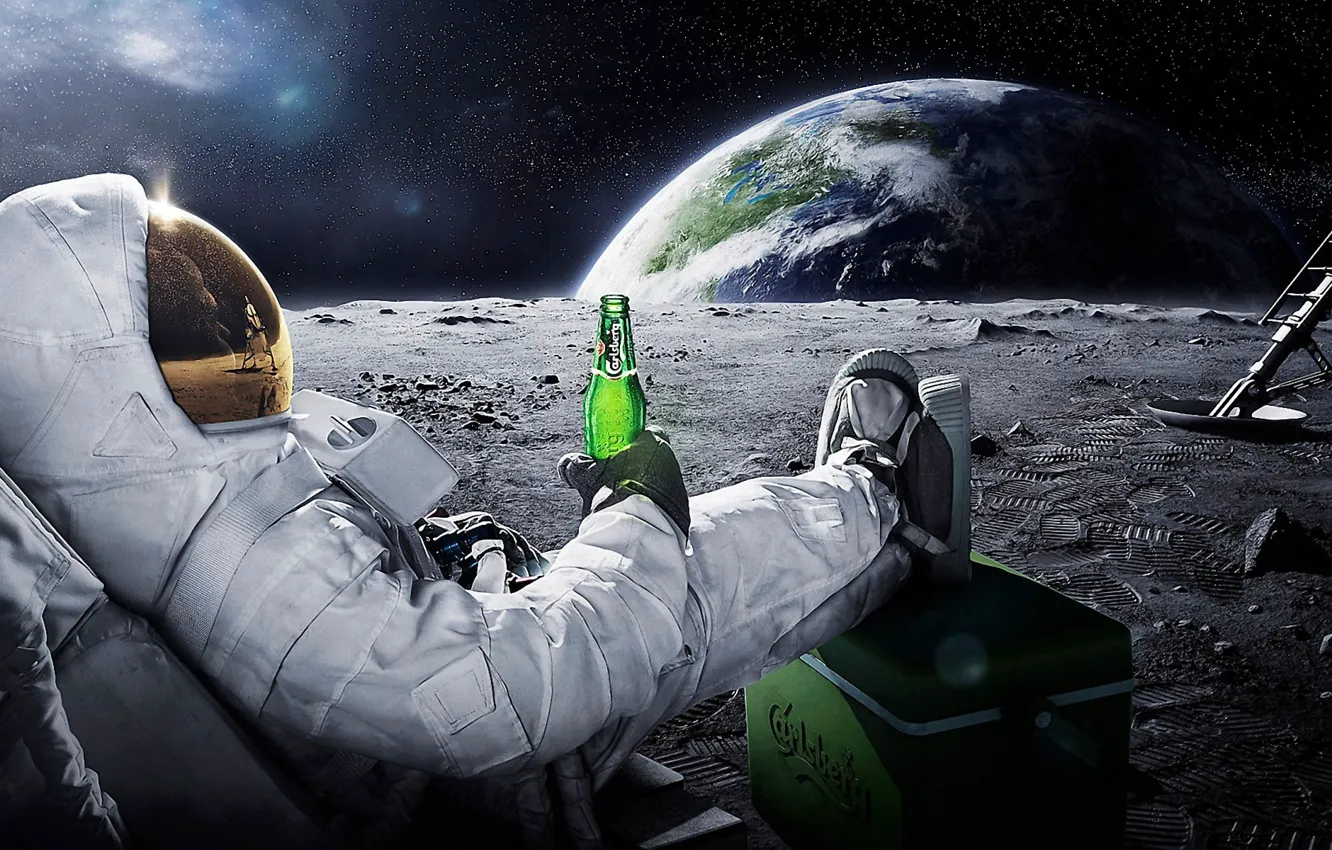 Photo wallpaper space, earth, the moon, beer, astronaut, astronaut, Carlsberg