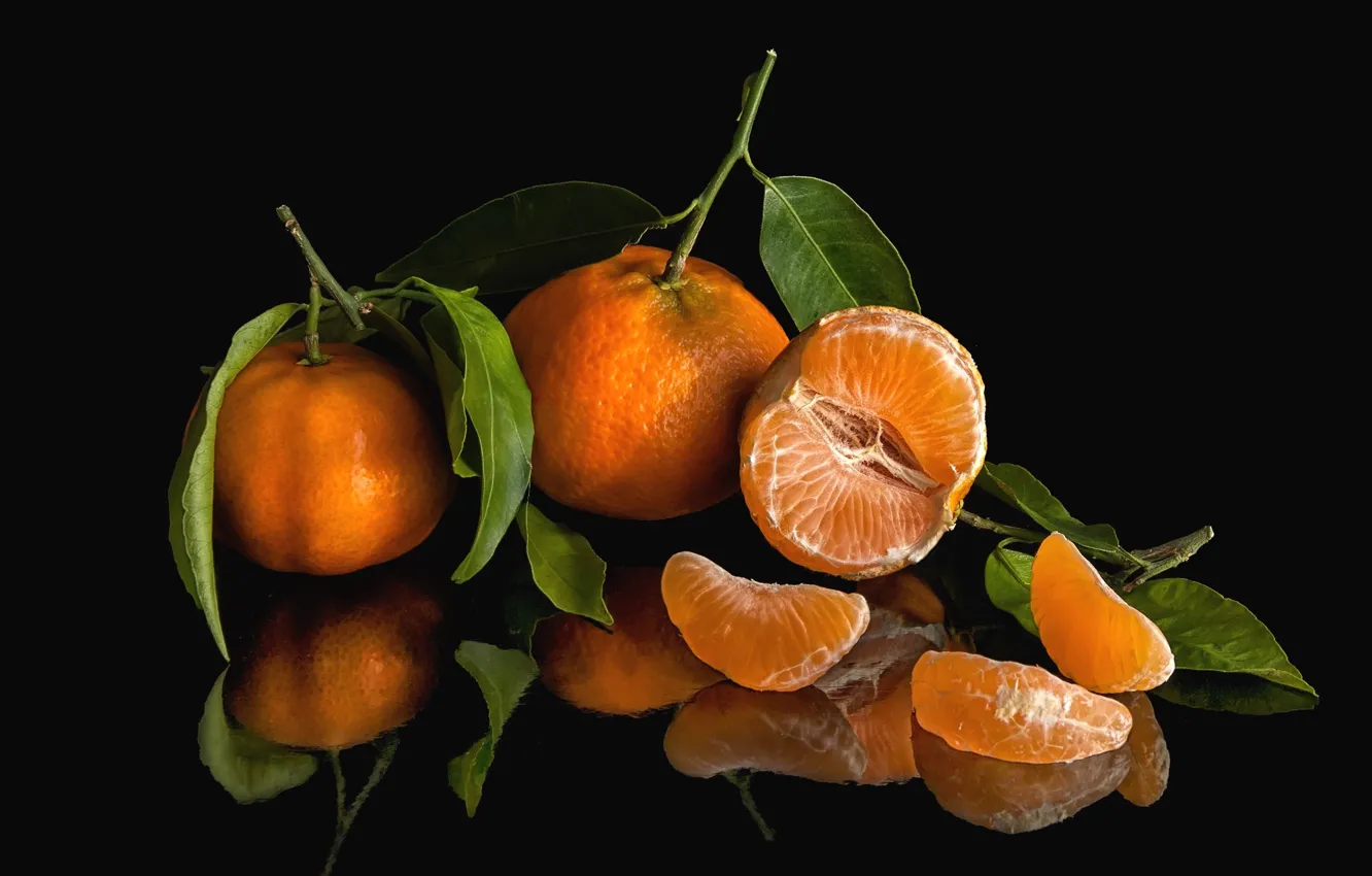 Photo wallpaper reflection, fruit, citrus, fruit, slices, tangerines