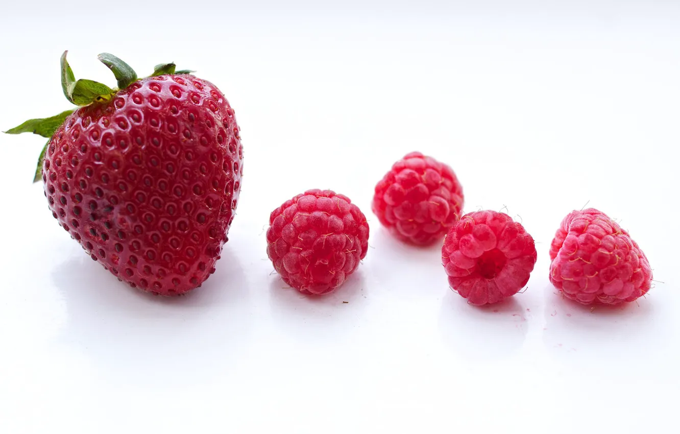 Photo wallpaper berries, raspberry, strawberry