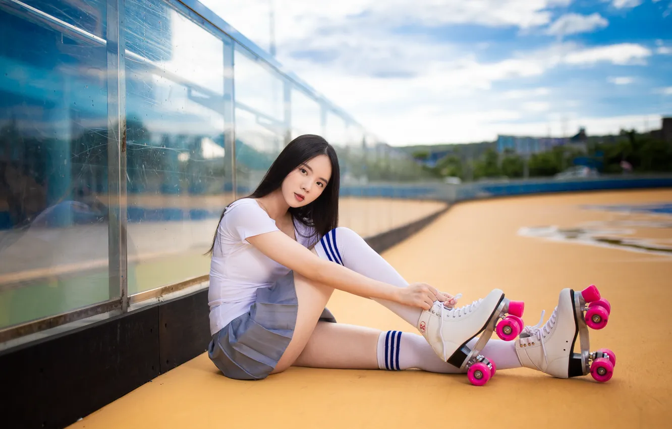 Photo wallpaper girl, Asian, roller skates