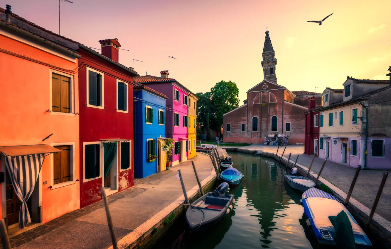 Photo wallpaper the city, boat, home, morning, Italy, Venice, channel, quarter