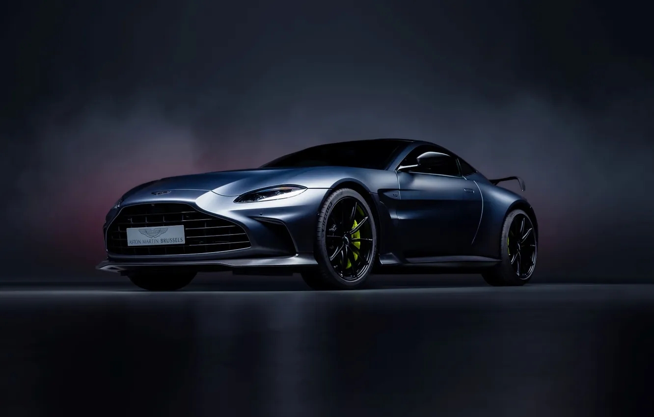 Photo wallpaper Aston Martin, Vantage, wheelbarrow
