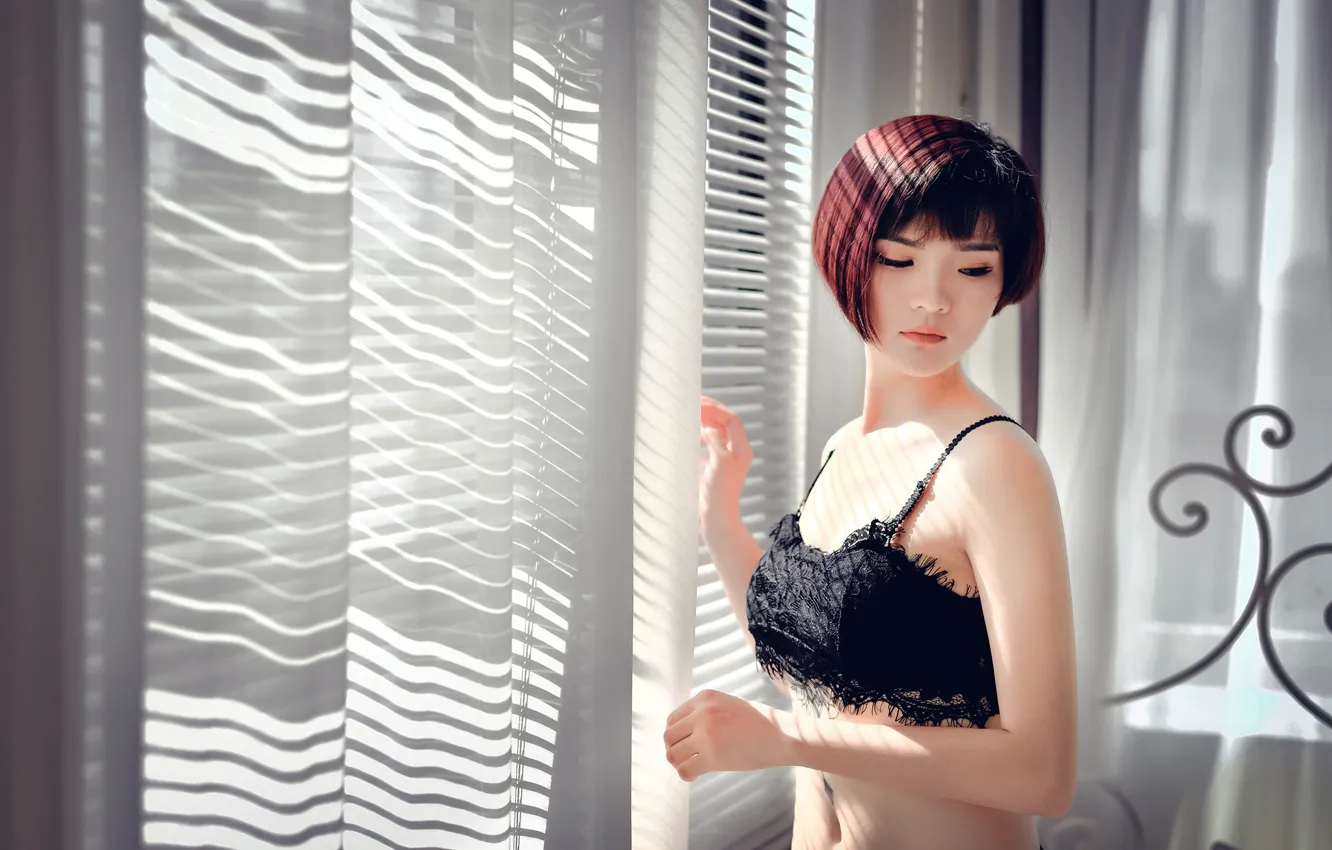 Photo wallpaper erotic, look, girl, light, face, pose, room, black