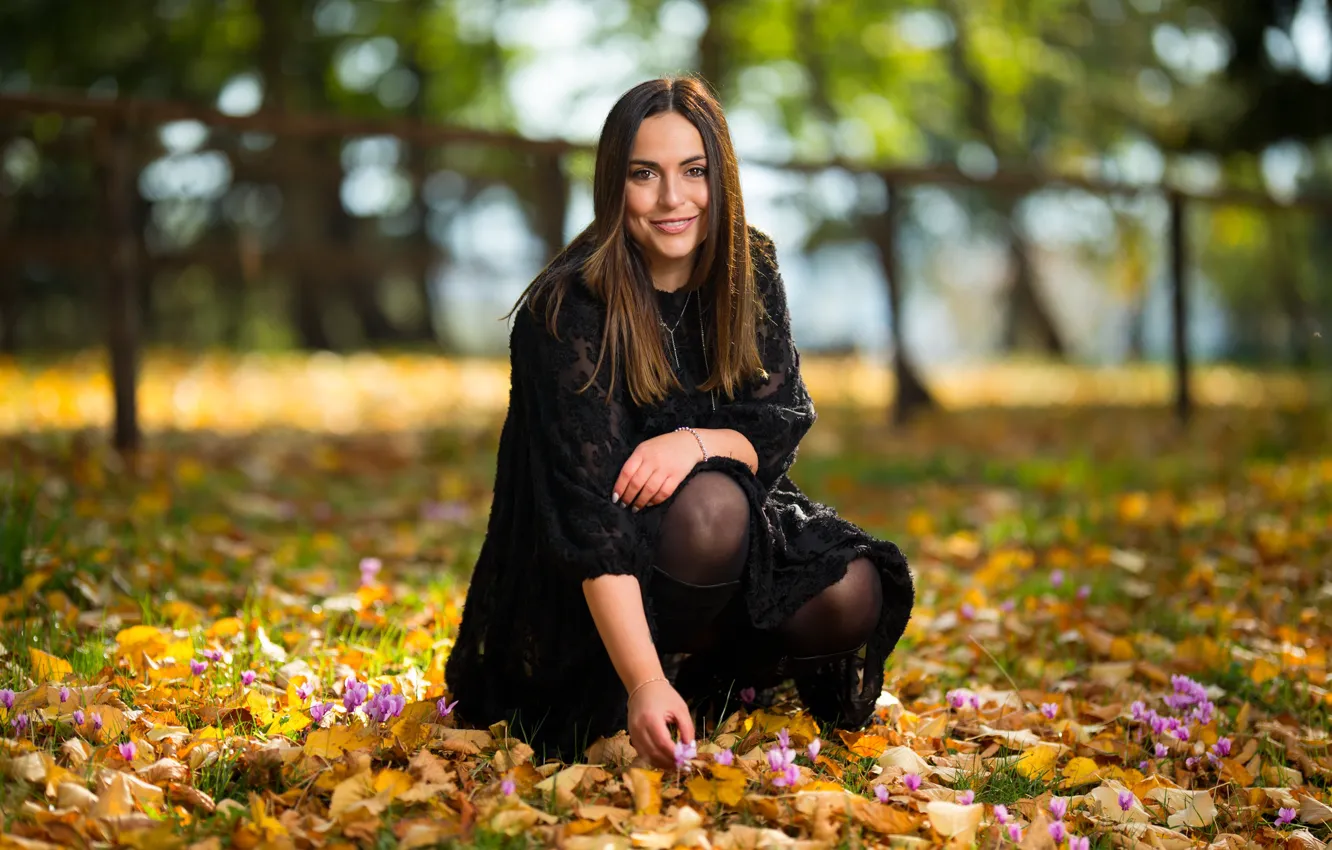 Photo wallpaper look, bokeh, a nice smile