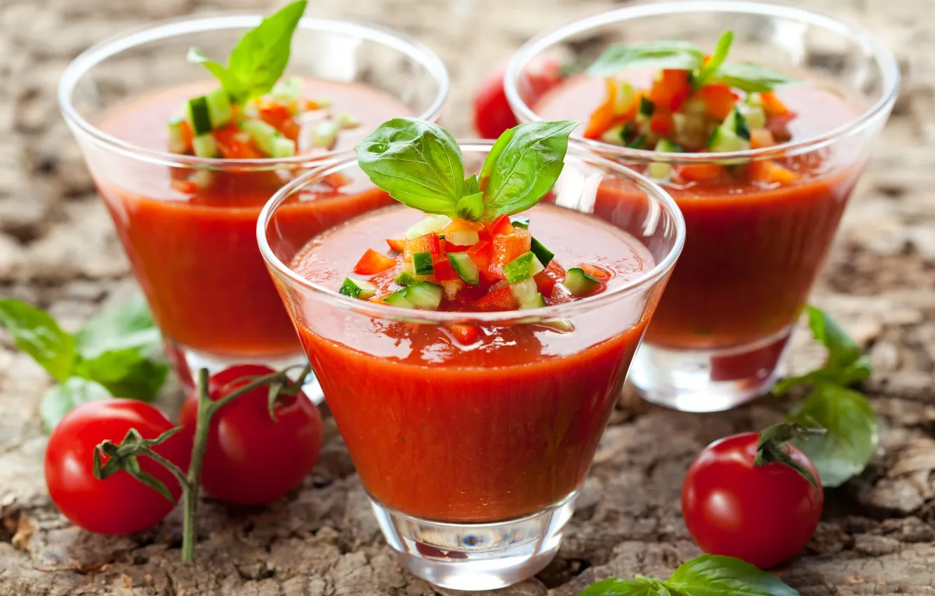 Photo wallpaper juice, glasses, tomatoes, tomato