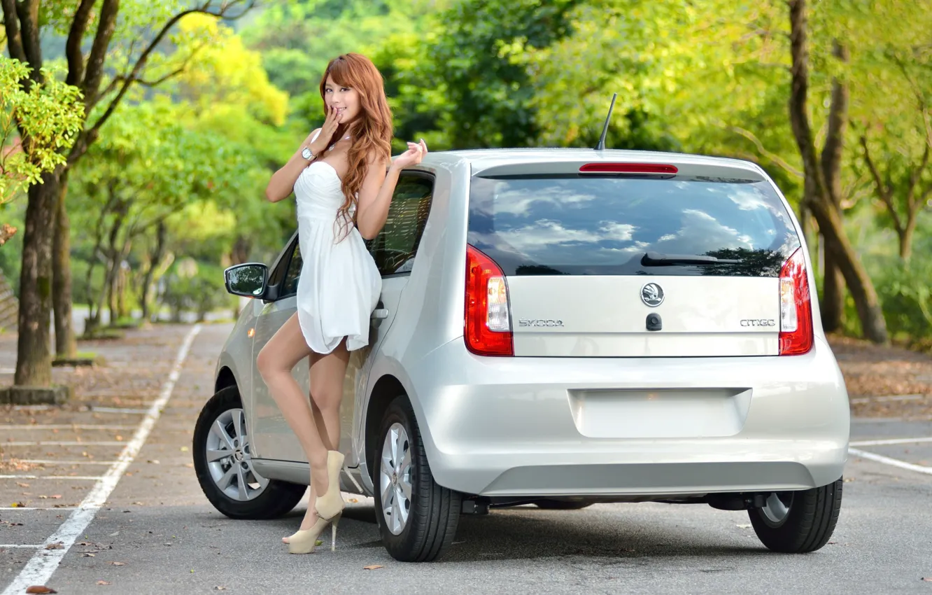 Photo wallpaper road, auto, look, Girls, Asian, beautiful girl, Skoda, posing on the car