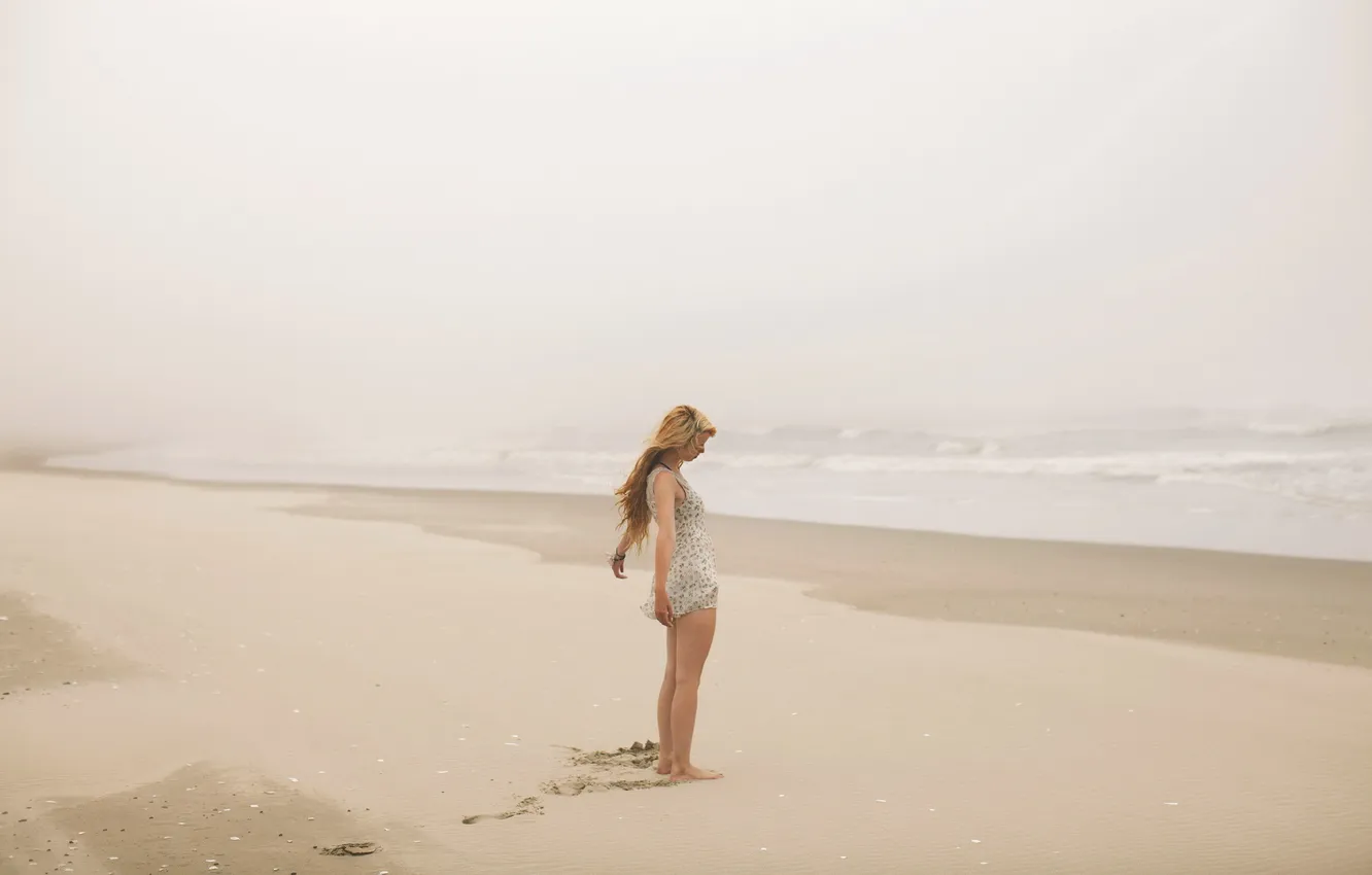 Photo wallpaper sea, beach, girl, mood