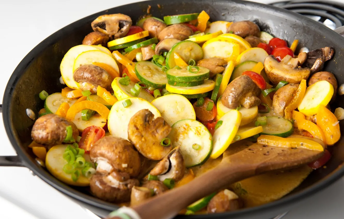 Photo wallpaper mushrooms, pepper, vegetables, pan, zucchini