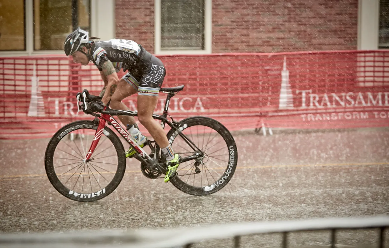Photo wallpaper girl, bike, rain, race, sport, profile, bicycle, bike