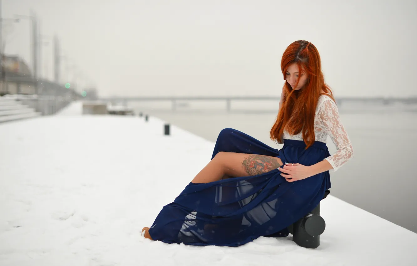 Photo wallpaper winter, look, girl, face, background, hair, red, legs