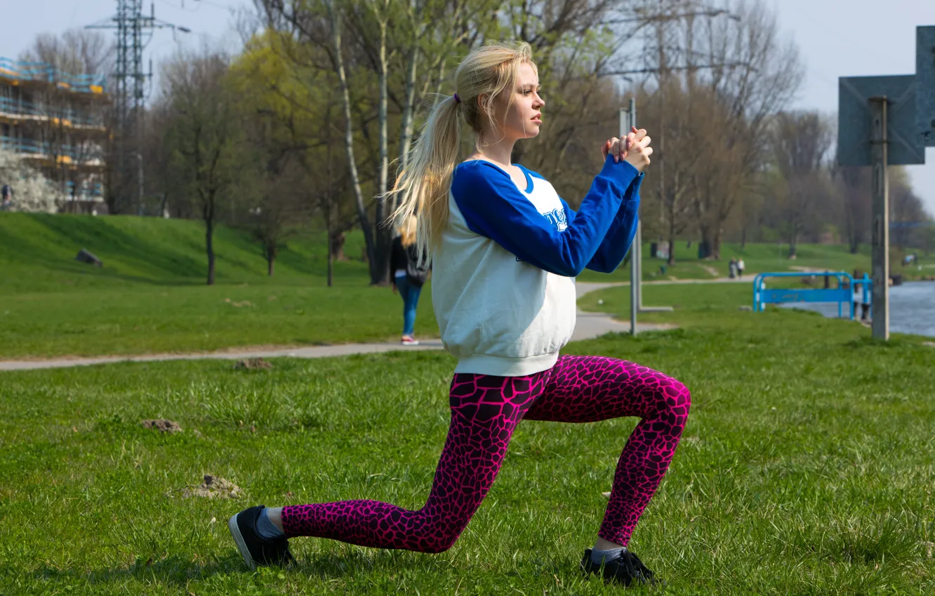 Photo wallpaper beautiful, natural, blonde, sidewalk, exercise, concentration, lean, public