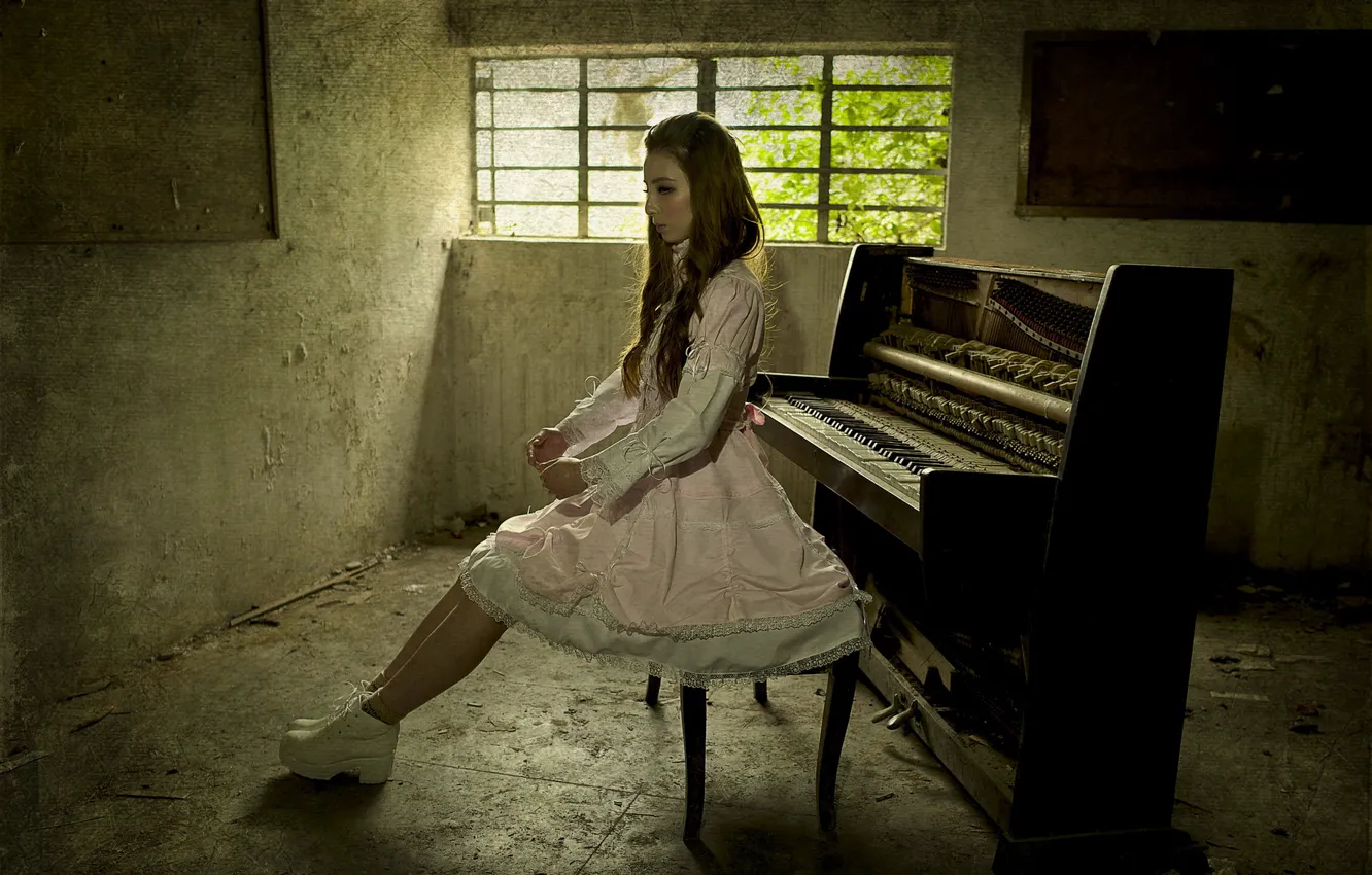 Photo wallpaper girl, music, piano