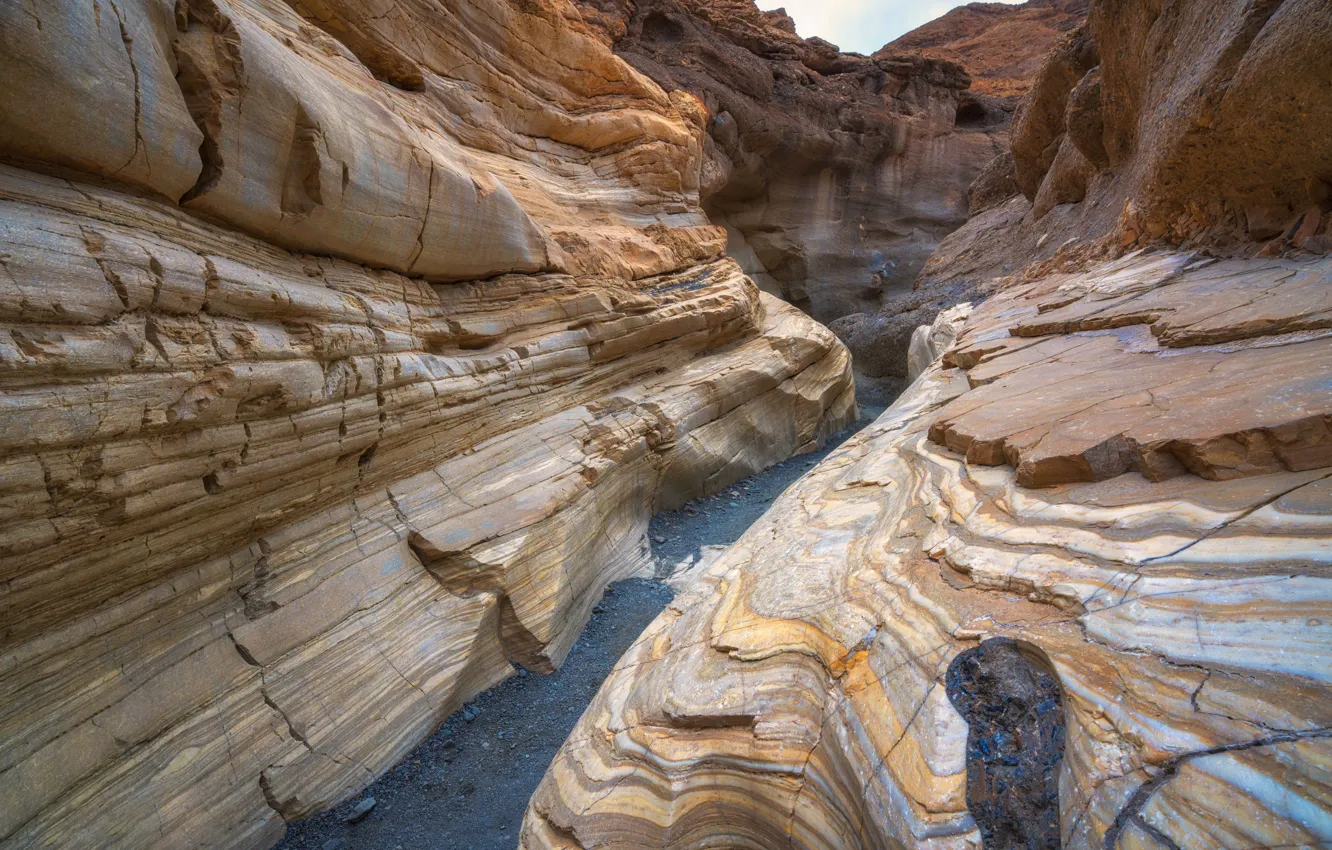 Photo wallpaper mountains, stones, rocks, canyon, relief