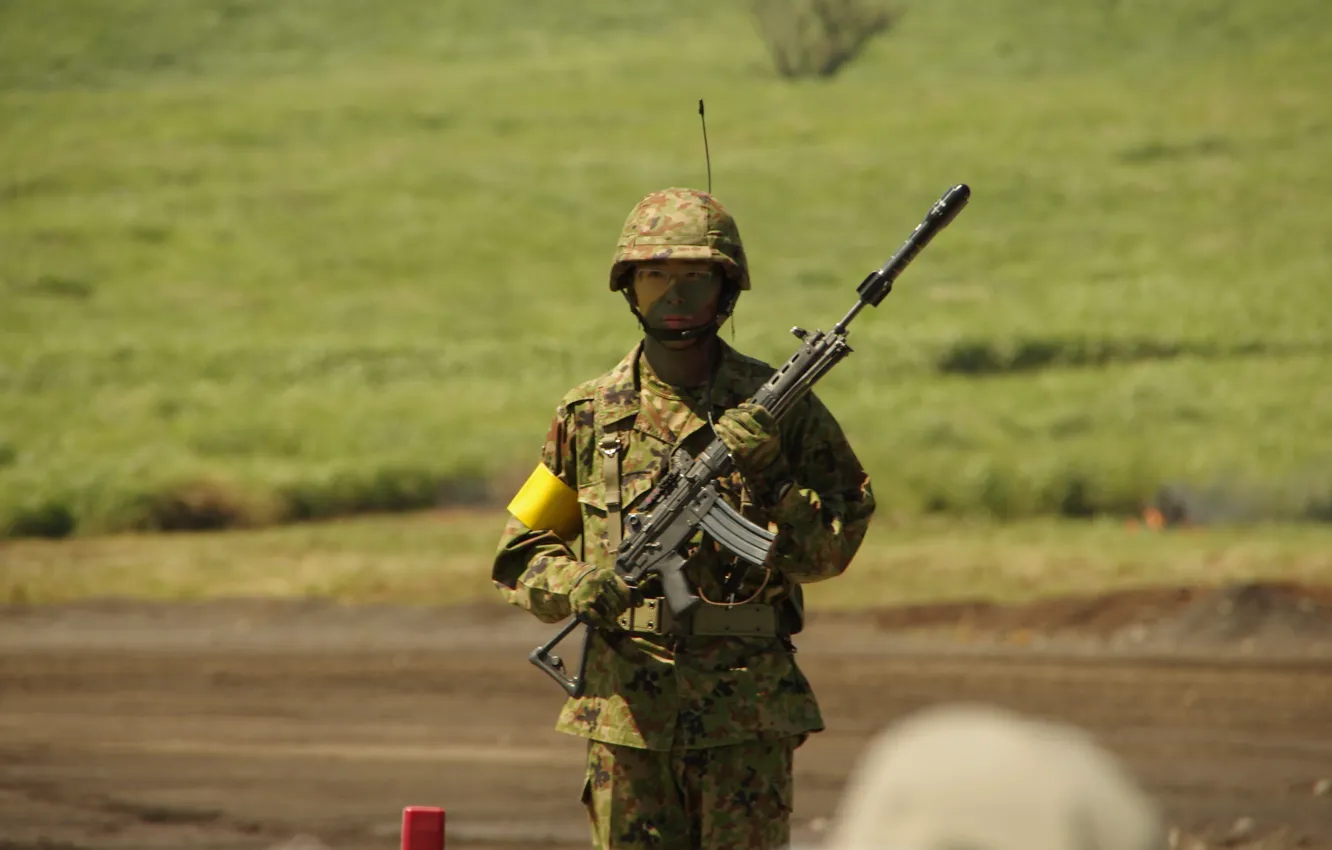 Photo wallpaper Japan, gun, soldier, weapon, man, army, asian, rifle