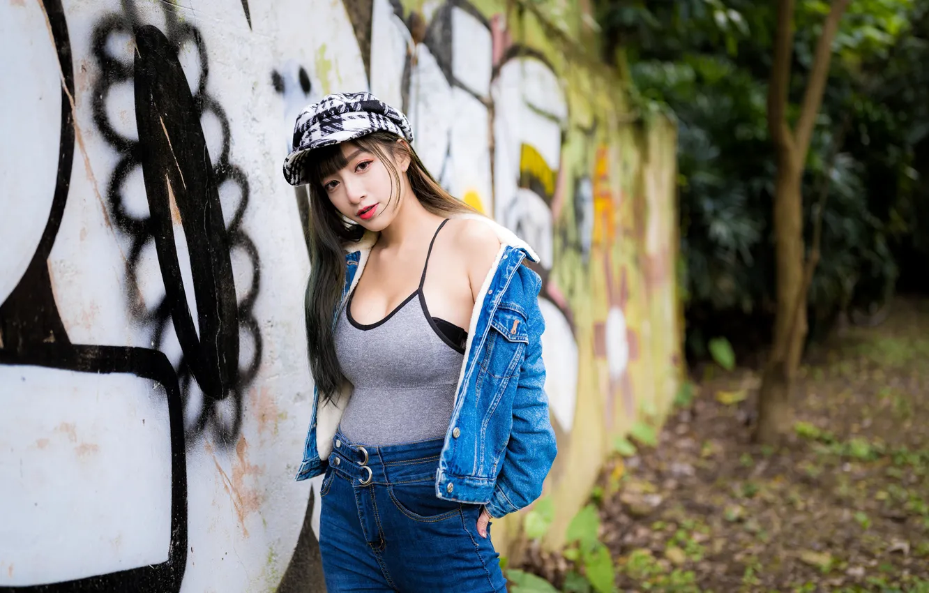 Photo wallpaper look, trees, pose, wall, graffiti, model, portrait, jeans