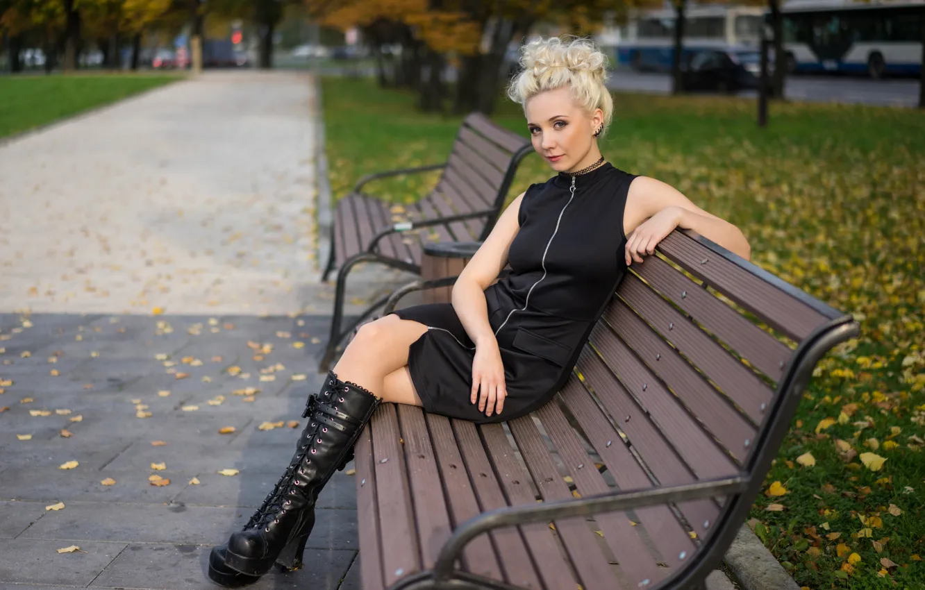 Photo wallpaper girl, bench, style, Olesya