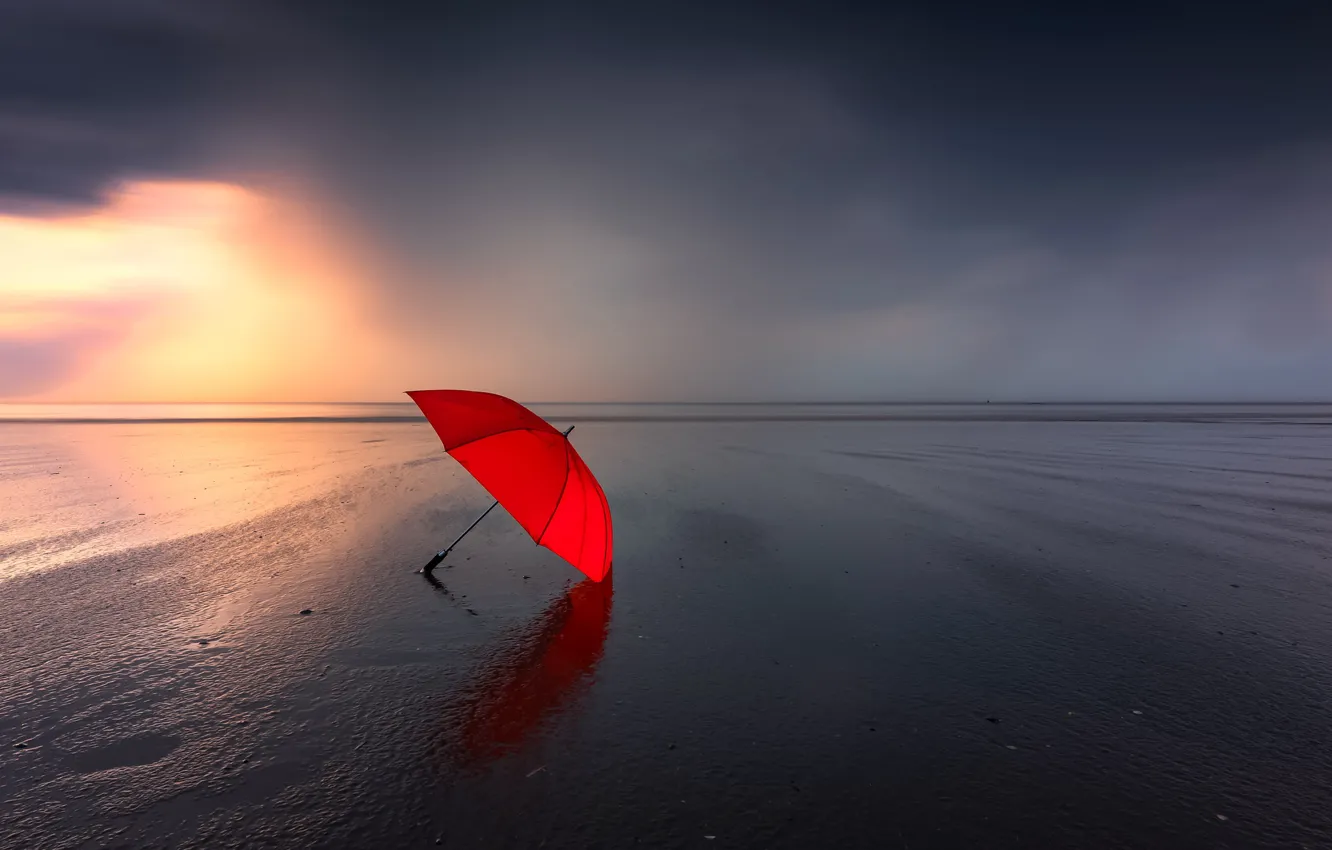 Photo wallpaper sea, shore, umbrella