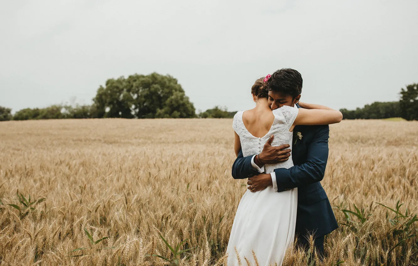 Photo wallpaper love, hug, bride, countryside, happiness, cloudy, groom, wedding dress