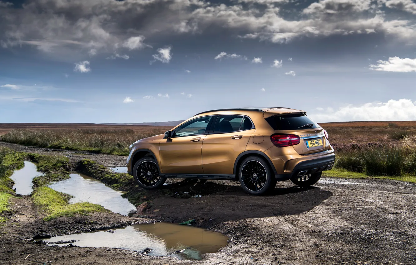 Photo wallpaper Mercedes-Benz, GLA, 4MATIC, 220d, 2017, AMG line