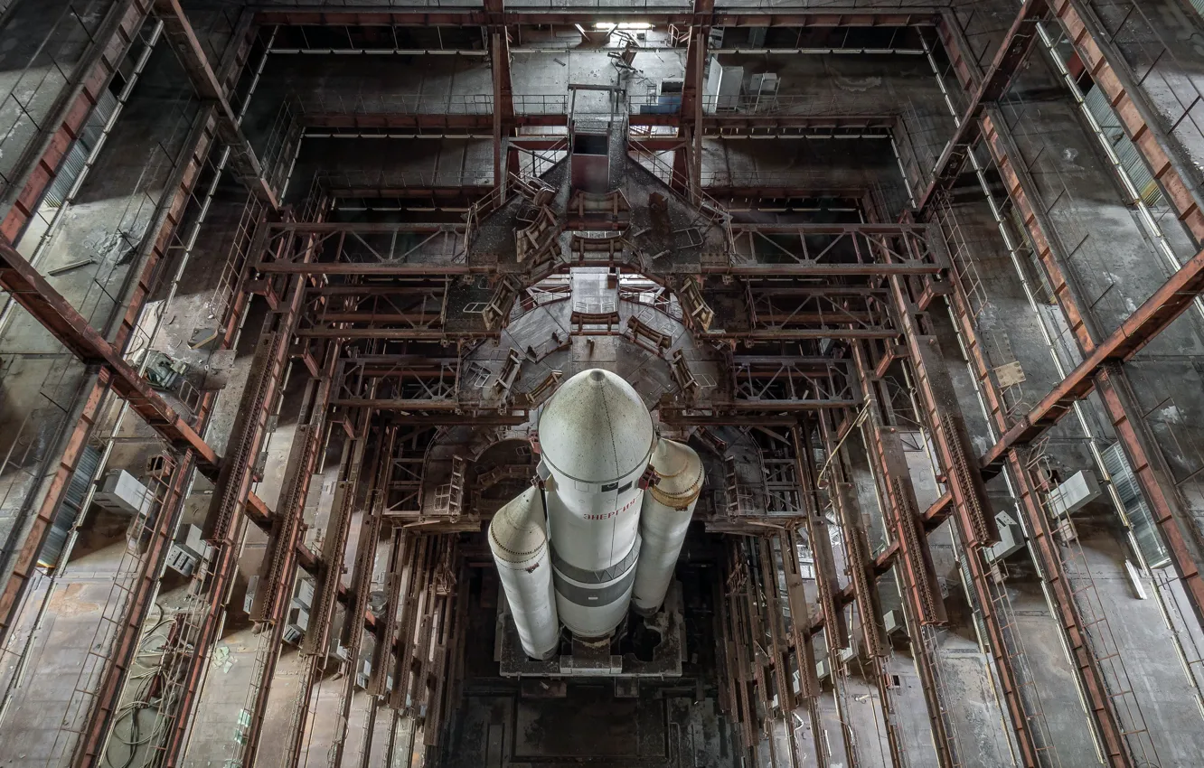 Photo wallpaper space, rocket, hangar