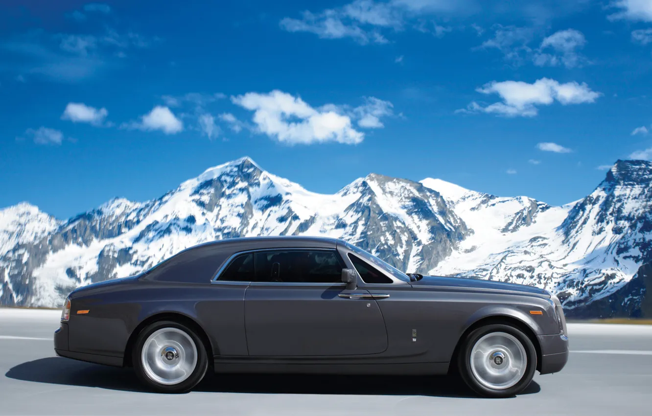 Photo wallpaper Rolls-Royce, class, brand, phantom, prestige