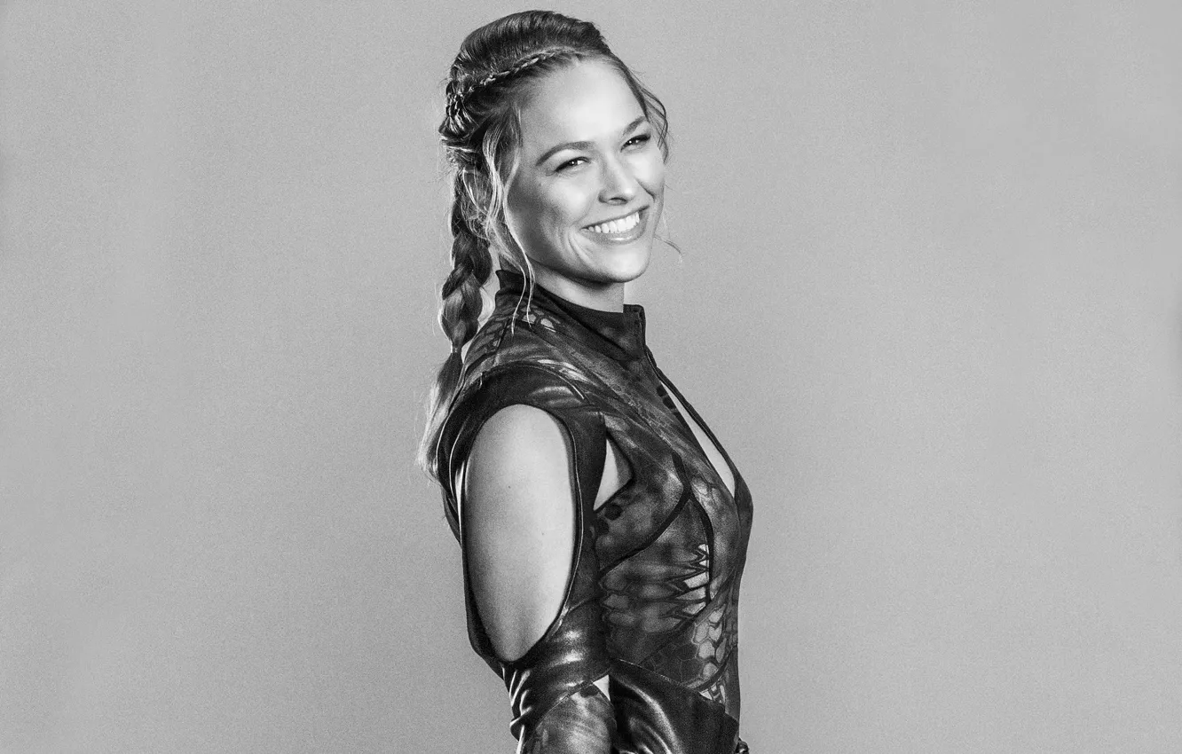 Photo wallpaper Luna, Ronda Rousey, The Expendables-3