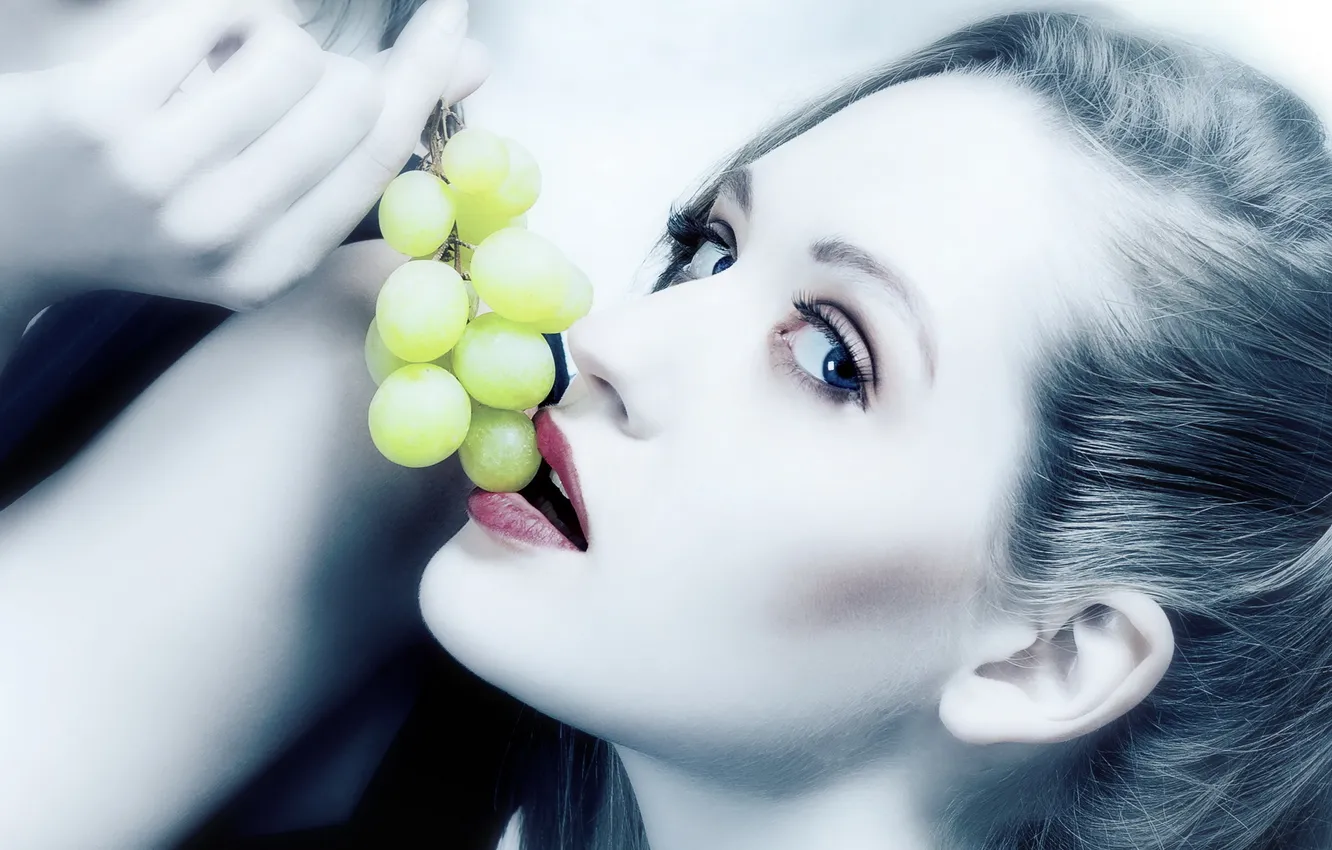 Photo wallpaper look, girl, grapes