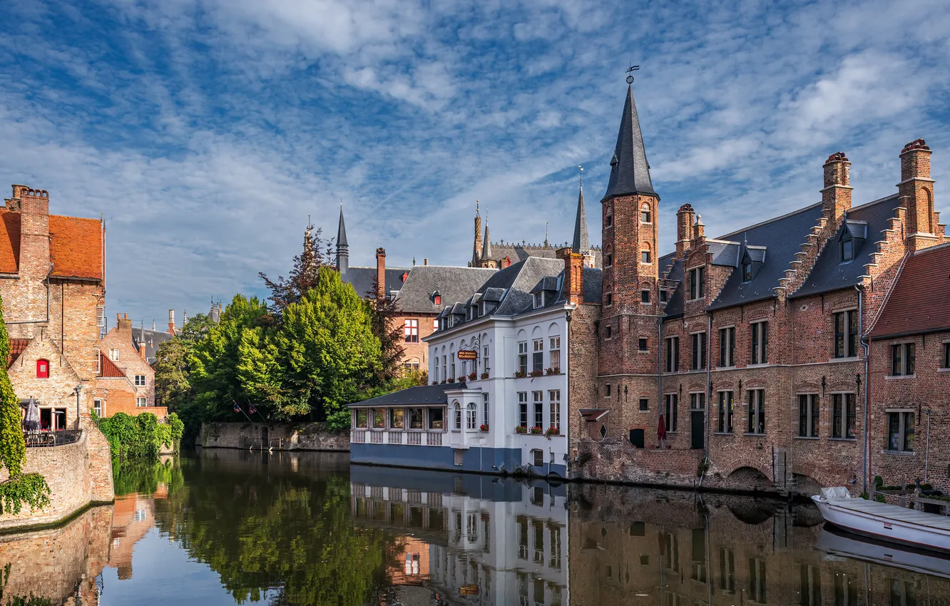 Photo wallpaper the city, home, Belgium, Bruges, water channel