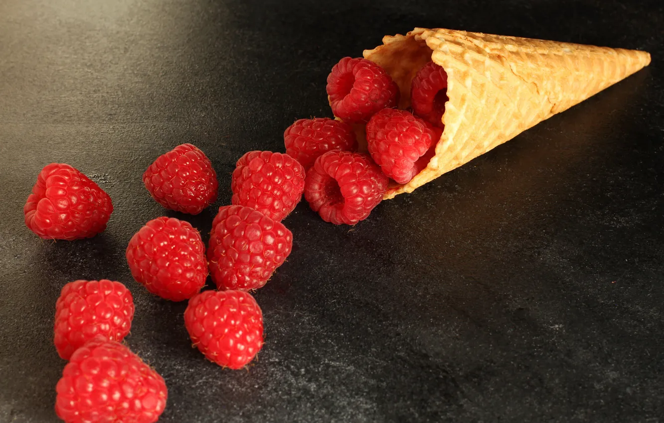 Photo wallpaper berries, raspberry, waffle cone