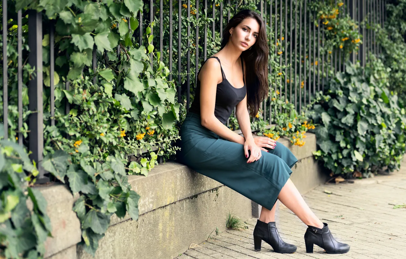 Photo wallpaper look, girl, model, hair, Nicole