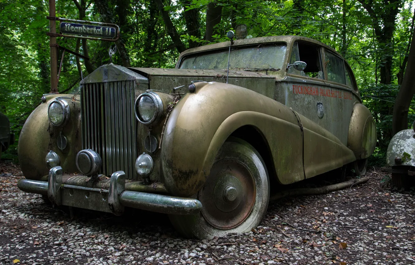 Photo wallpaper Rolls-Royce, scrap, Silver Wraith