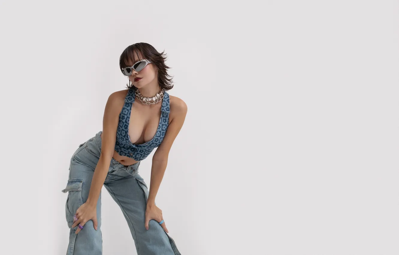 Photo wallpaper fashion, style, woman, young, posing