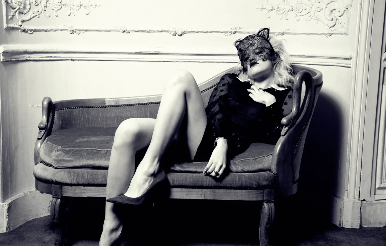 Photo wallpaper photoshoot, Madame Figaro, Sky Ferreira