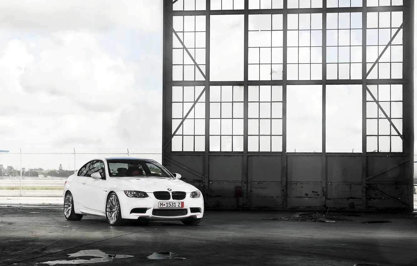 Photo wallpaper garage, BMW, cars, auto, bmw m3, Wallpaper HD, cars wall