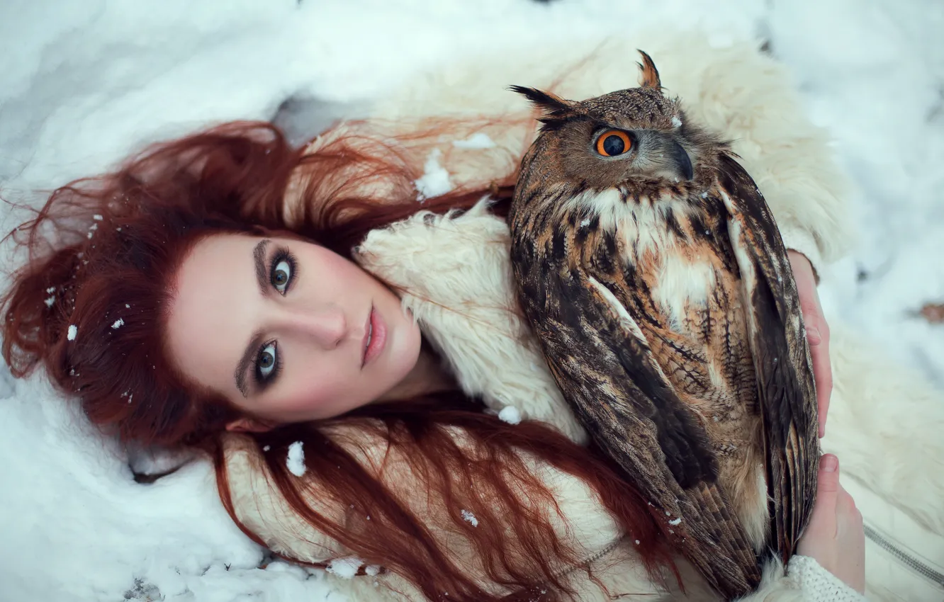 Photo wallpaper girl, owl, red, photographer Vita V., Natalia Yankelevich